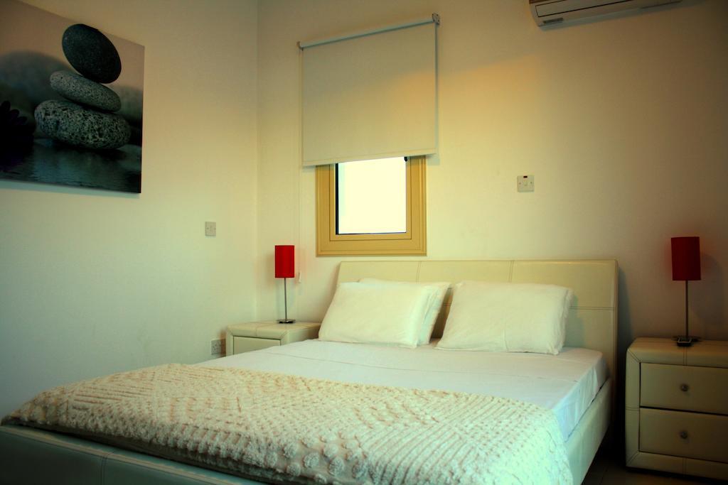 Palm Tree Villas Protaras Habitación foto